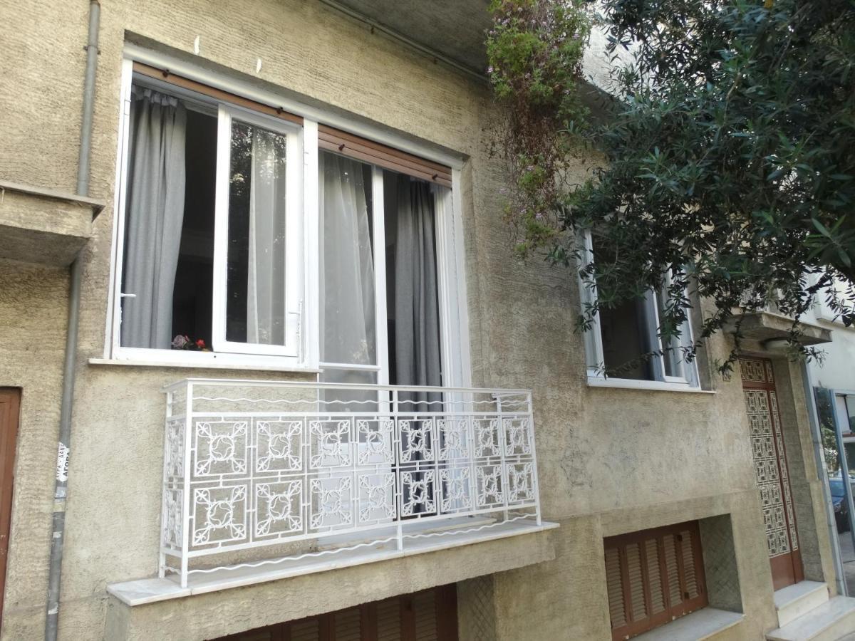 Cosy And Comfortable Apartment In The City Center Athen Exterior foto