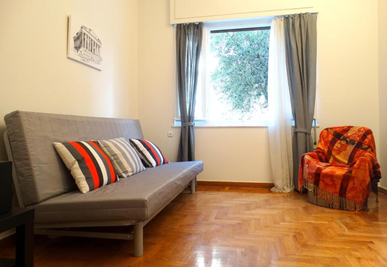Cosy And Comfortable Apartment In The City Center Athen Exterior foto
